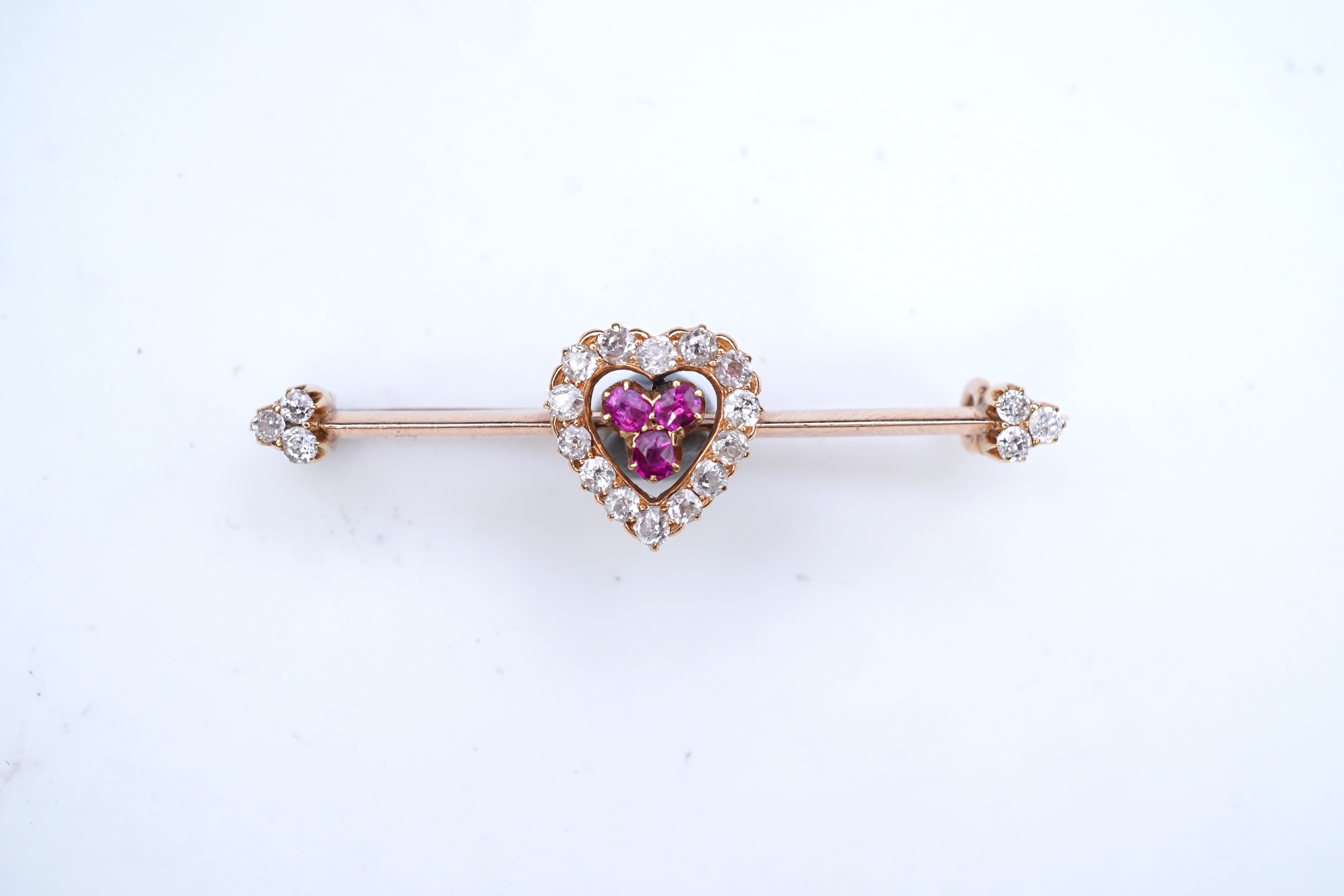 An Edwardian ruby and diamond brooch